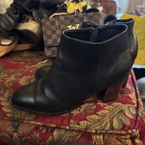 West 31‎ St Leather Boots Booties Size 8 Black